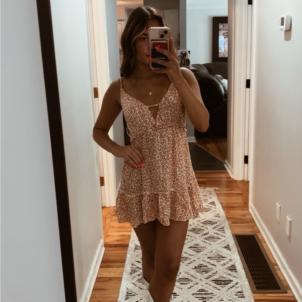 Floral Print Spaghetti Strap Dress - Picture 3 of 3